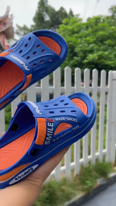 รองเท้าแตะผู้ชายฤดูร้อน ระบายอากาศดี สวมใส่สบาย ใช้งานได้หลาย场景:ชายหาด/ขับรถ/ออกกำลังกาย พื้น防滑不累脚