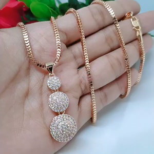 Kalung Perhiasan Tianium Tembaga Xuping Rodium Lapis Emas 1824 Karat