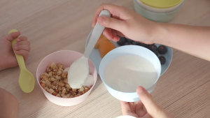 Perlengkapan Makan Minum Pesta Anak Paket 36pcs Set BPA Free Piring Mangkuk Gelas Sendok Garpu Pisau