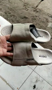sandal  slop geox kulit