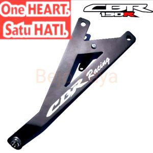EXHAUST/hanger dudukan gantungan knalpot motor Honda CBR 150R LED K45g atau K45n facelift 2016-2023