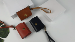 [Da thật] Bao da đựng phụ kiện Airpod pro da bò thật AP102LD (Đen/Nâu/Đỏ) - 100% da thật BH 3 năm