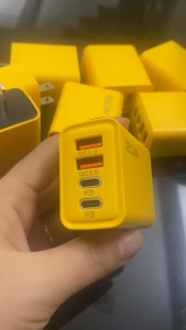 Củ sạc cóc sạc nhanh 120W 4 cổng ra 2 cổng QC 3.0 và 2 cổng PD sạc mọi điện thoại máy tính bảng