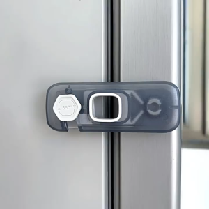 *READY STOCK AT MALAYSIA*Child Safety Lock Baby Anti-opening Anti-pinch Protection Refrigerator Lock Drawer Lock Multi-function Lock Kunci Keselamatan 儿童安全锁扣