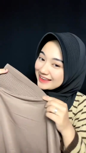 Dinamic Sportwear: Jilbab Muslim Sekolah Kerudung Bergo Linear Sport Standar Instan Nyaman Untuk Olahraga Kerja Dan sekolah Jilbab sport pet tebal
