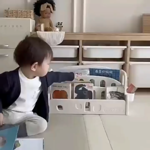 Kệ sách nhựa để bàn Babyviva mẫu Mini Car