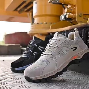 MCPRO Safety Shoes Low-Cut Anti-Smashing Anti-Piercing wear-resistant Breathable Protective Steel Toe Cap / Kasut kerja Keselamatan Anti-hentakan tapak Anti-tusukanTahan geseran pengudaraan baik dengan pelindung penutup besi - TG66 (Grey) / 677 (Black)