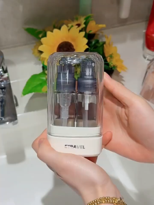 พร้อมส่ง ชุดขวดแบบพกพา ชุดขวดสเปร์ยแบบใส ขวดหัวปั๊ม ใส่โทนเนอร์โลชั่น/แชมพู/ครีม/น้ำหอม มีCOD LOVE FAMILY