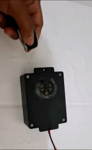 Alarm Motor Berbasis Sensor Getar dengan Remote Wireless