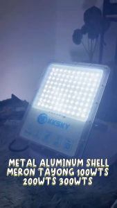 KKSKY Metal Aluminum Shell Outdoor Solar Light Waterproof 100W 200W 300W Flood Lighting with Solar Panel Promo Sale Highlight Lamp with Remote 5 Years Warranty