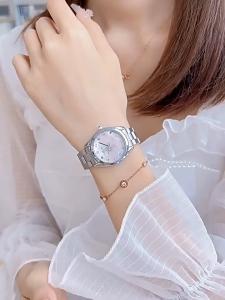 ĐỒNG HỒ NỮ ANBSHOP AUTH SCOTTIE 9595D TIMELESS BEE SERIES HÌNH CHÚ ONG SIZE 30MM