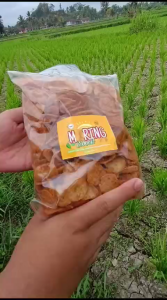 Kripik Pedas Daun Jeruk MORING Sibocil 500 Gr/ Citruk/ Molring/ Moring Garut