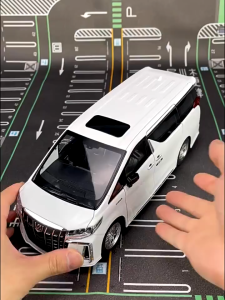 Diecast Mobil Toyota Alphard Die-cast Model 1:50 Miniatur Mobil Mobilan Panjang Alloy Metal