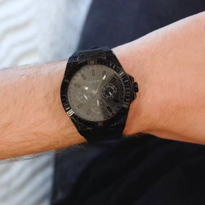 Promo Jam Tangan Pria Guess GW0208G5 Zeus Multifungsi dengan Kaca Kristal