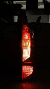 Lampu Stop New Elf: Tahan Lama & Berkualitas Tinggi