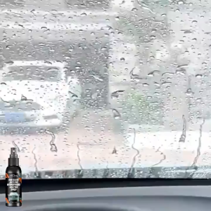 Car windshield spray rearview mirror windshield cleaning stains hydrophobic water repellent anti-fog agent
