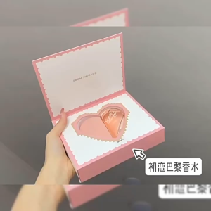 诗芒初恋巴黎爱心香水女士留香淡香清新少女约会礼盒便携套装学生
