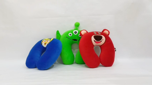 Bantal Leher Headrest Karakter Bahan Velboa Headrest Anti Pegel