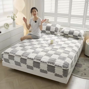 Arctic Fleece Bed Sheet Milk Fleece Quilted Bed Sheet Fleece Bed Sheet Soft Bed Sheet