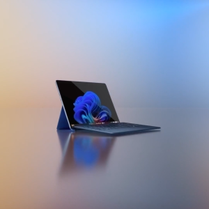 [Laptop] Microsoft Surface Pro (11th Edition) Copilot+ PC 512GB C12 16GB OLED