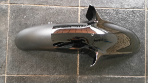 YAMAHA LC135 V1 INNER FRONT FENDER 100% ORIGINAL HLY LCV1 MANGAT DEPAN 1S8-F1511-00