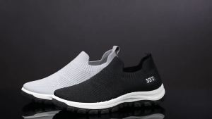 Korean Sports Shoes: Men's Running Shoes for Casual & Breathable Wear