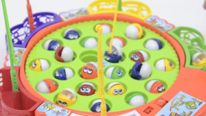 BBBaybees เกมส์ตกปลา มีเสียงเพลง หมุนได้ ชุดเกมส์ตกปลาพร้อมเบ็ด ของเล่นตกปลา