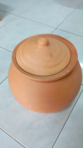 หม้อดินเผาขนาดใหญ่ 6 นิ้ว จุน้ำได้ 2 ลิตร ต้มยาสมุนไพร รับประกัน ความเสียหาย แตก หัก ร้าว เคลมให้ใหม่ ทุกกรณี