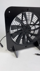 ชุดพัดลมแผงโซลาร์เซลล์ 10W สำหรับโรงเรือนขนาดเล็ก พลังงานแสงอาทิตย์สำหรับเด็ดไม้