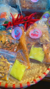 [Loại Tốt] Bánh Tráng Phơi Sương Dẻo Tôm Ớt Cuốn Cay – Hương Vị Đậm Đà Ngon Khó Cưỡng Bánh Tráng Muối Tắc Xâu Tami Loại 1