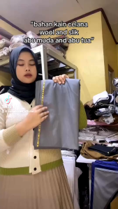 BAHAN KAIN KATUN ABU MUDA ABU TUA WOOL AND SLIK BAHAN KATUN ADEM