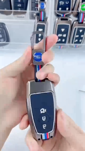 Ốp Chìa Khóa Xe Ford Ecosport Ranger Everest Raptor Explorer Chìa 2 3 4 5 Nút Họa Tiết 3 Sọc Màu Ốp Hợp Kim Cao Cấp