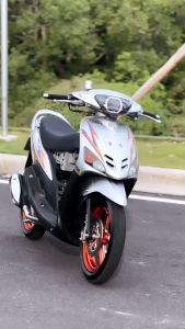 Stiker Striping Decal Body Motor Yamaha Mio Sporty atau Smile Variasi Dasar Putih Free Sticker Set