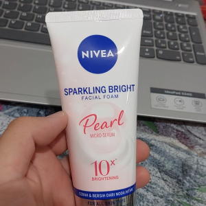 NIVEA Sparkling Bright Facial Foam Pearl Micro Serum 10x Brightening 100ml CandyBerry