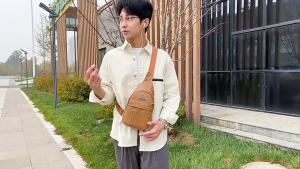 Túi đeo chéo nam da PU cao cấp chống nước hàn quốc du lịch có lỗ nhét tai nghe L4 T237