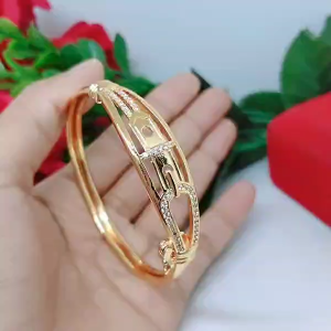 Gelang Tangan Bangle Wanita Titanium Xuping Perhiasan Aksesoris Fashion Lapis Emas Anti Karat R8-6C