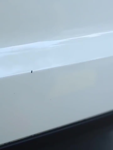 Spidol Baret Mobil: Solusi Mudah Menghilangkan Baret pada Body Mobil