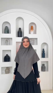 Bergo Soft Pad Lianda Bahan Jersey Suqina By Delisa Collection