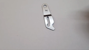 LOWER THREAD RELEASER BROTHER LH4-B814 / B817 BUTTONHOLE SEWING MACHINE / SPARE PARTS BOTTONHOLE SEWING MACHINE