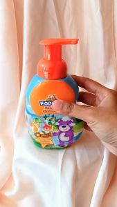 Kodomo Foaming Bodywash & Shampoo Fresh Orange/Strawberry 250ml Fun Foam Sabun Mandi & Shampoo Anak