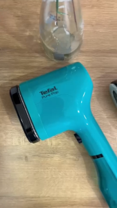 TEFAL Handheld Steamer / Setrika Uap Pure Pop Garment Steamer Green