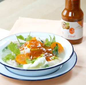 J-Lek (เจ๊เล็ก) น้ำจิ้มสุกี้ (ขวดแก้ว) ขนาด 350 กรัม