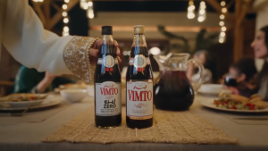 Vimto Fruit Cordial 710ml Vimto Sparkling Fruit Flavoured Drink 250ml