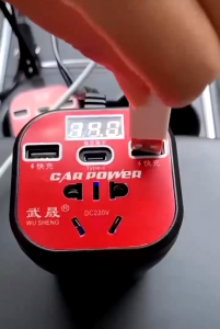 XYKJ Inverter Mobil Charger Mobil 200 Watt 12v to 220v Universal Mobil Truk Chargeran HP Pengisian Cepat 2USB+Type C