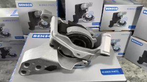 ENGINE MOUNTING DUDUKAN MONTING MESIN FR RH DEPAN KANAN MAZDA CX5 CX 5 CX-5 2.5 25 2.500 2500 2500CC PART NUMBER GJL3-39-060 ORIGINAL MERK BENSCO ASLI