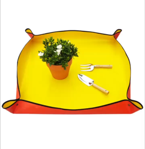 เสื่อปูพื้นทำสวนสำหรับปูดิน เสื่อกันน้ำPE  เสื่อรองปลูก แผ่นรองปลูกต้นไม้ 3 ขนาด