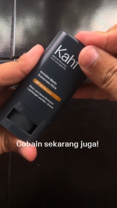 Sunscreen Invisible Matte Stick SPF 50 22 Gram: Sunscreen Ringan & Tahan Lama