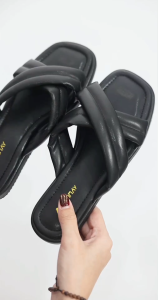 Pennay Marissa Sandal Wanita Flat / Teplek