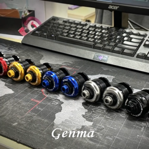 น็อตหัวโช้ค M37 สำหรับ HONDA CB650F CBR650F CB500F CBR500R CB500X น๊อตหัวโช้คหน้า แบบปรับได้ ชิ้นงานแบรนด์ FAKIE