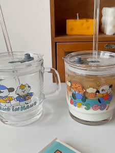 HANNAHKIDS Ins Glass Milk Cup Heat Juice Mug Cartoon Cup Glass Cup With Cover 可爱风吸管玻璃杯